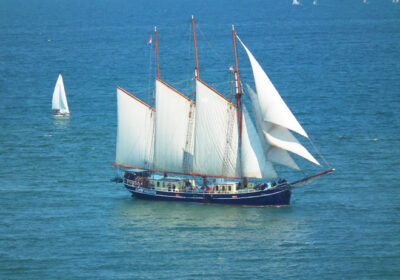 Zeil vakantie platbodemschip Albert Johannes