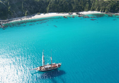 Florette-anchored-Caribbean-beach2