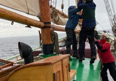 aron-regen Meezeilreizen op de Aron