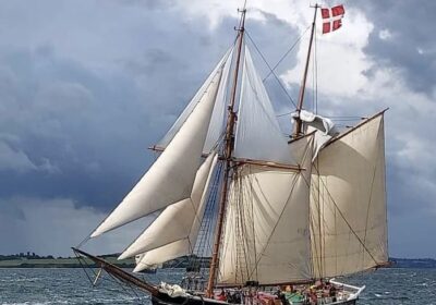 Aron-deens-schip Duurzame zeilreizen op schoener Aron