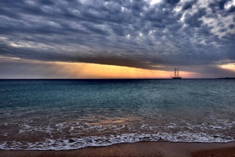 Zonsondergang op de Middellandse Zee