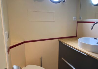 badkamer-berta De badkamer van zeilschip Berta