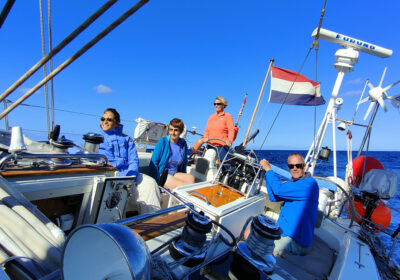 Zeilen in de winter op de Canarische eilanden