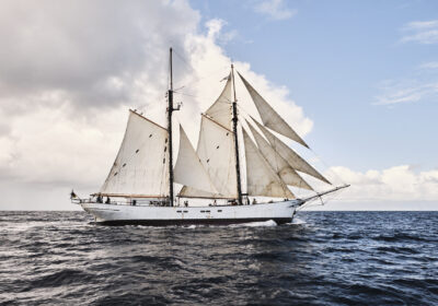 avontuur-op-zee De Avontuur zeilend