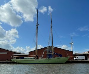 De Quadra met masten